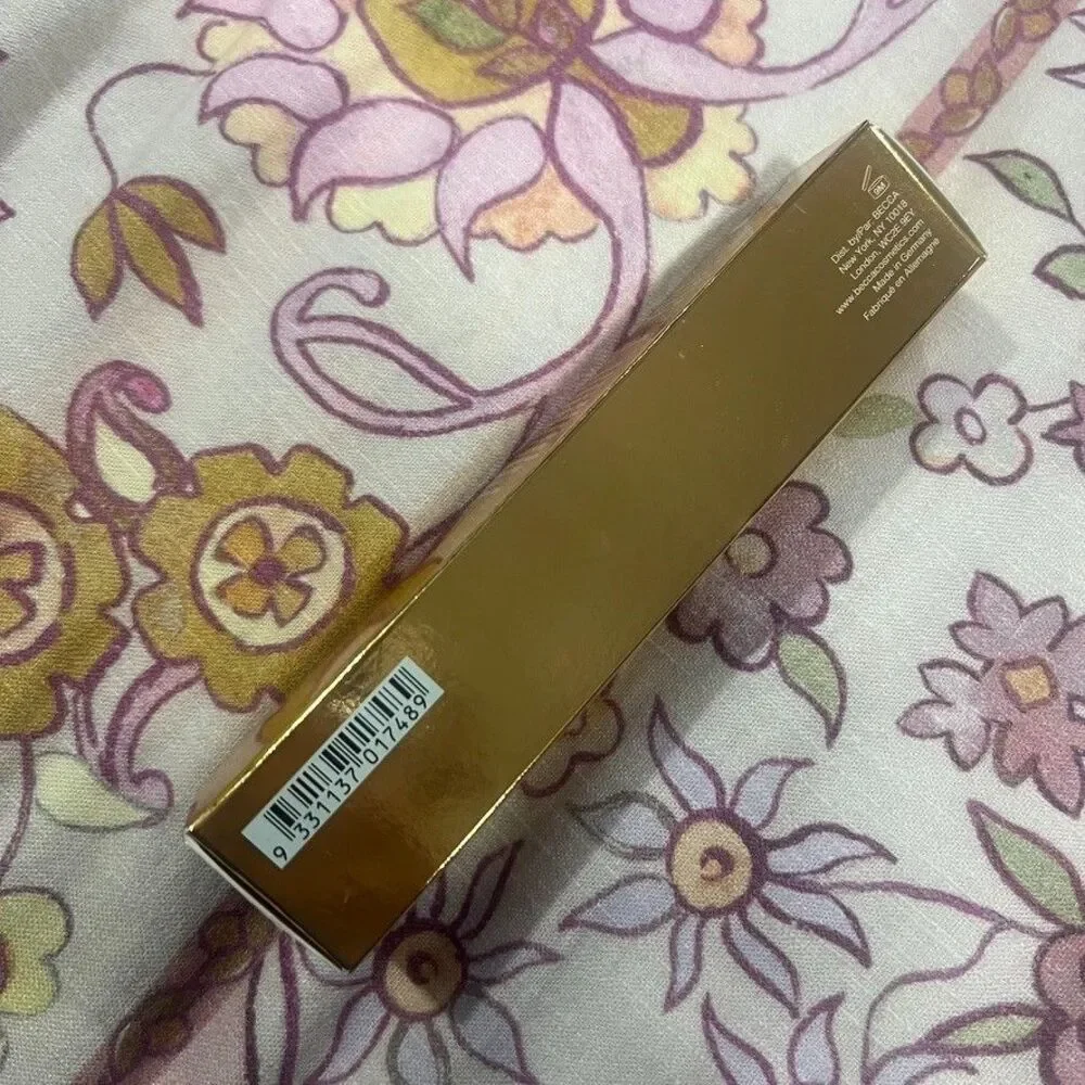 Becca Shimmering Skin Perfector Liquid Highlighter Illuminator Champagne 1.7 oz